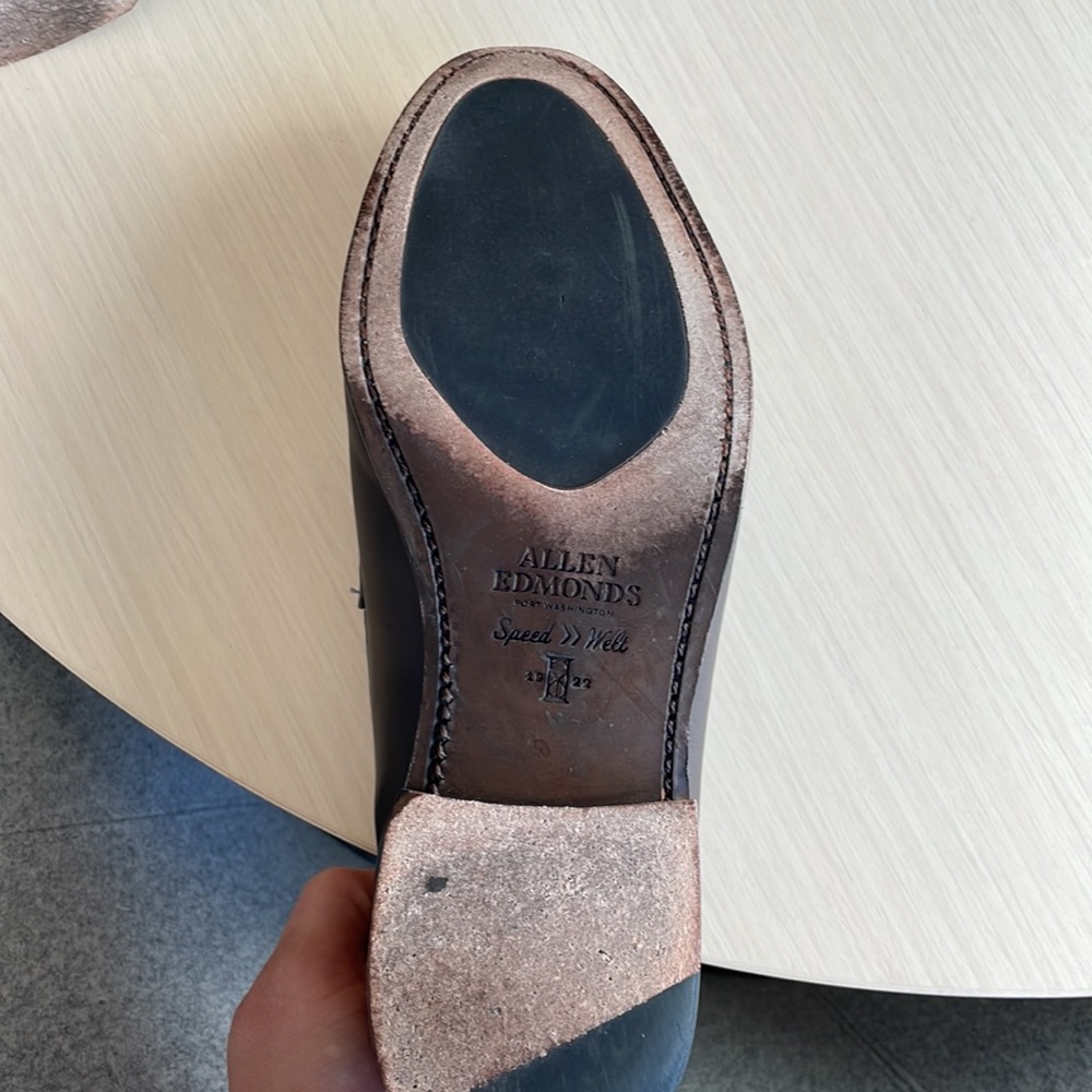 Allen Edmonds Men Size 9.5 EEE Carbon Wooster Street Penny Loafers Leather Shoes - Picture 4 of 5